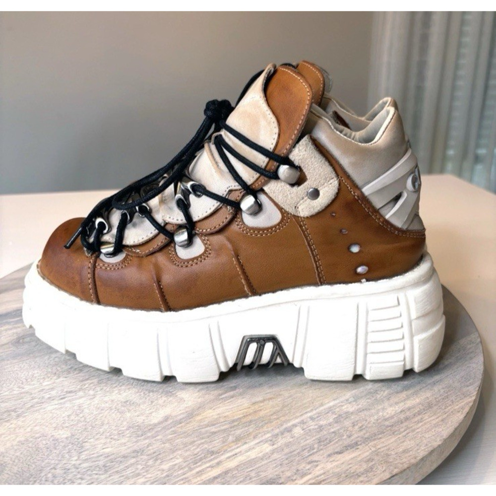 Goth Platform Boots – Brown Leather, Heavy Chunky Sole – Women’s 8.5 - Picture 3 of 9